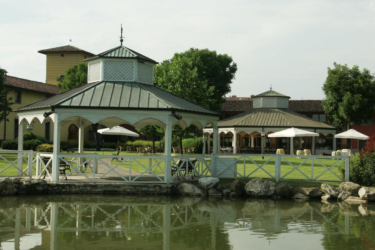 Bes Hotel Bergamo La Muratella Cologno al Serio Exterior foto